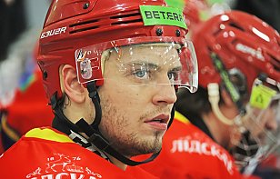 Александр Макаревич: «Сейчас такой период, когда эксперименты точно не нужны. Играть просто, как мы умеем, – это должно быть в приоритете»