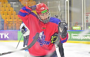 «Рыцари» в домашней серии дважды победили «Медведей»