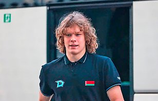 Лидчанин Дмитрий Хобян провел дебютный матч за минское «Динамо» в КХЛ